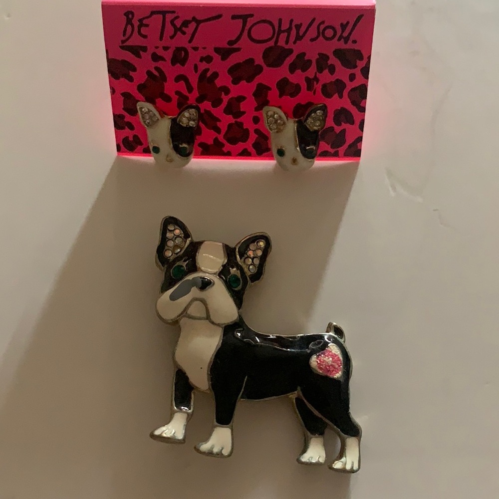 NWT French Bull Dog Betsey Johnson pin/earrings